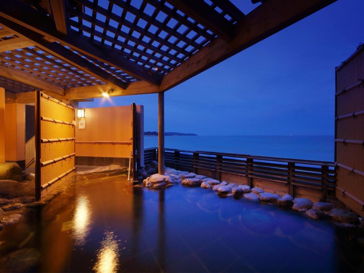 Kamogawa Grand Hotel Zewnętrze zdjęcie