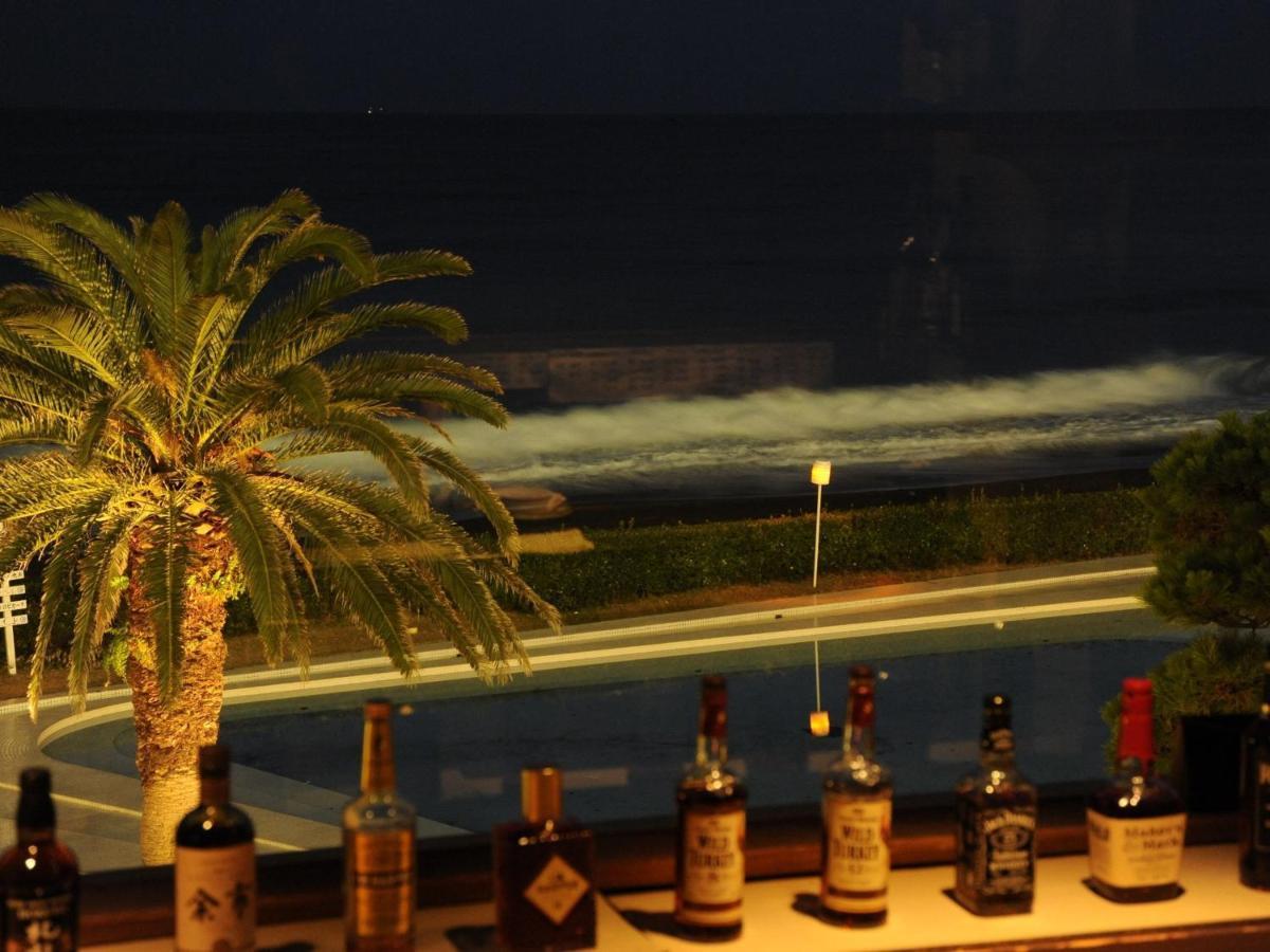 Kamogawa Grand Hotel Zewnętrze zdjęcie