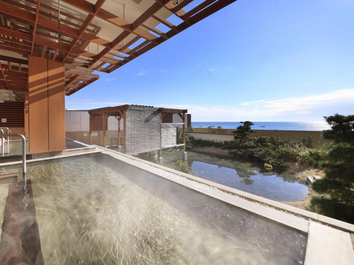 Kamogawa Grand Hotel Zewnętrze zdjęcie