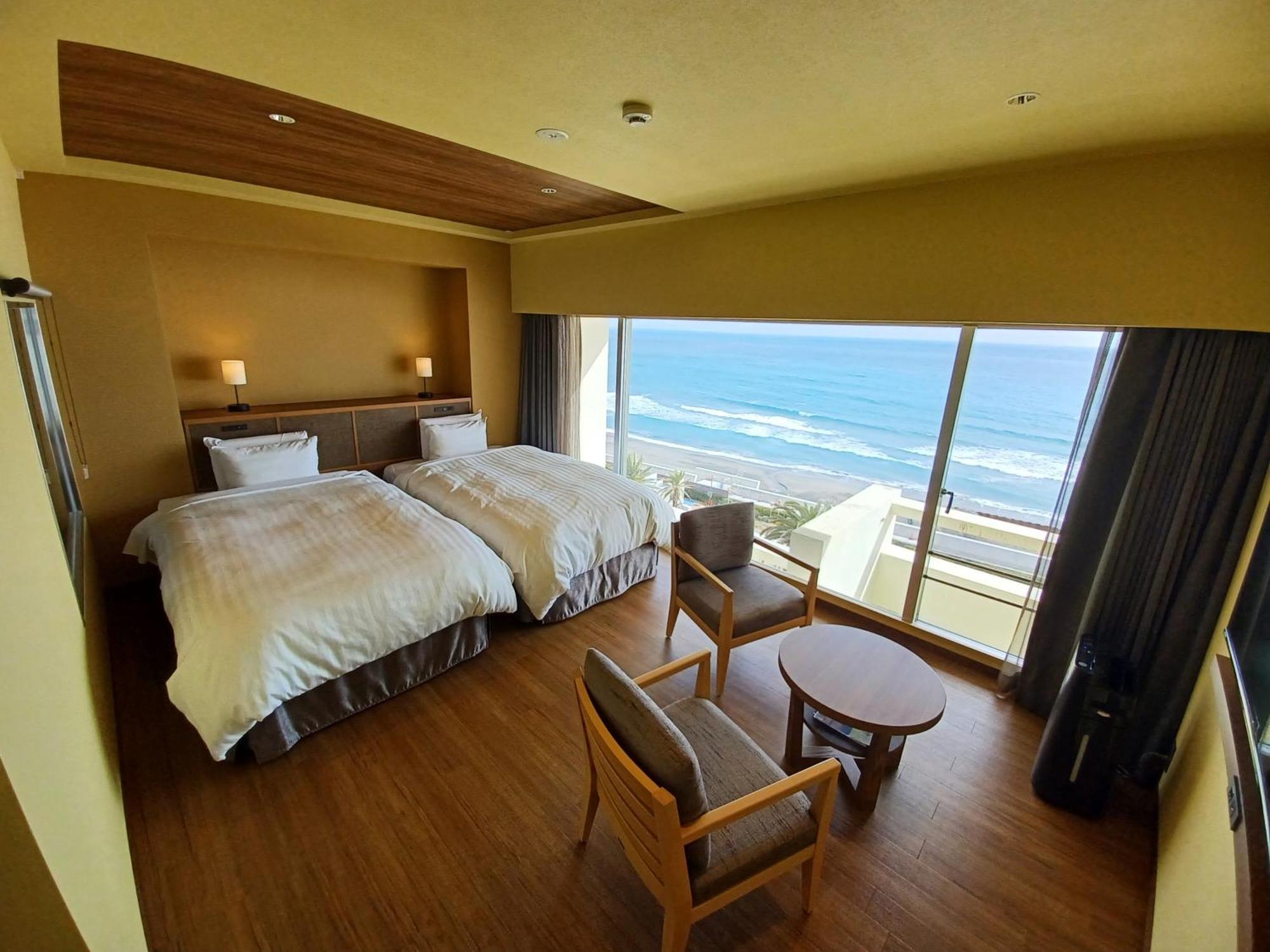 Kamogawa Grand Hotel Zewnętrze zdjęcie